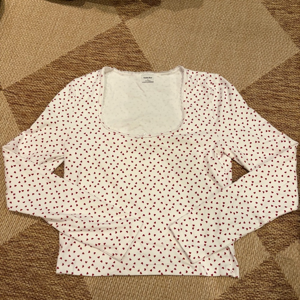 Aritzia Sunday Best White Long Sleeve Top with Red Heart Pattern